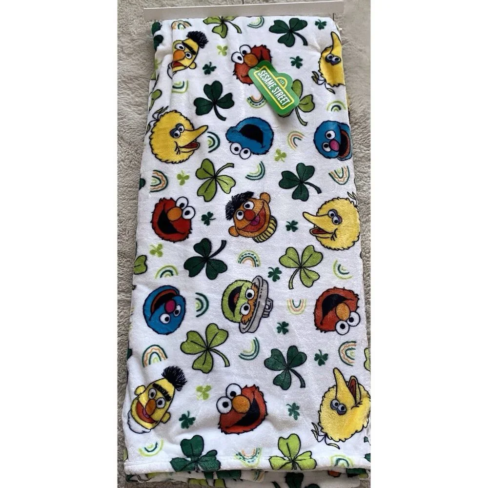 Sesame Street‎ Cookie Monster Elmo Grover St. Patrick’s Day Blanket 60”x70” NEW